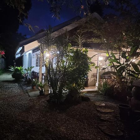 Mannah Garden Staycation Place Panglao Island Exterior photo