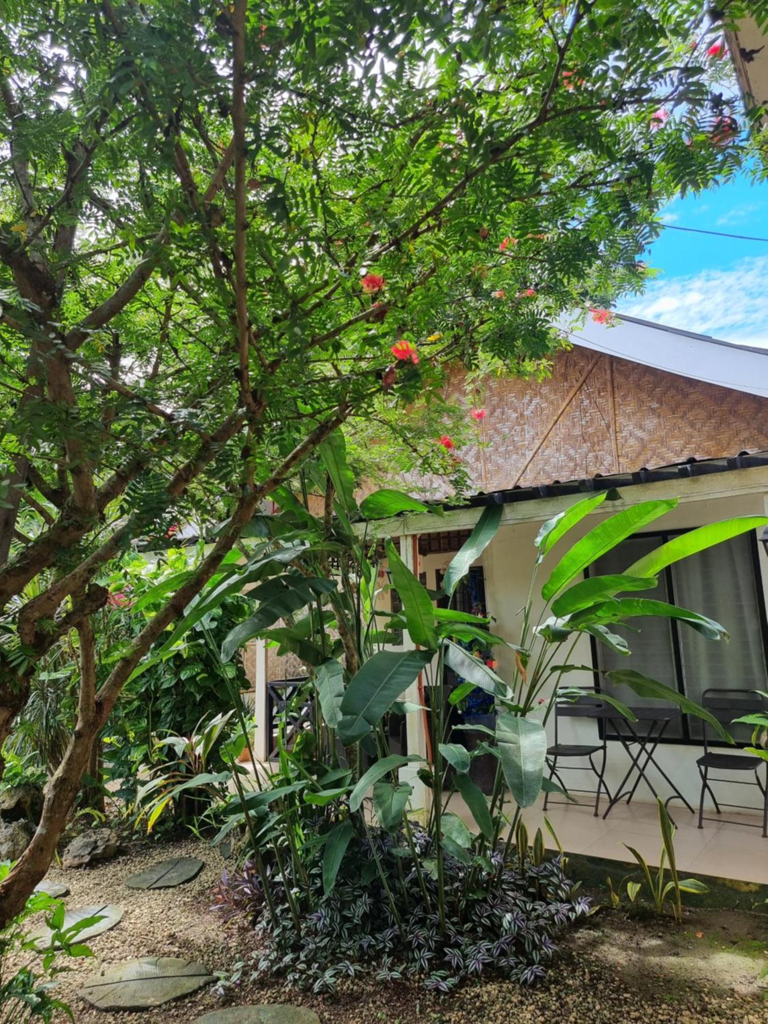 Mannah Garden Staycation Place Panglao Island Exterior photo